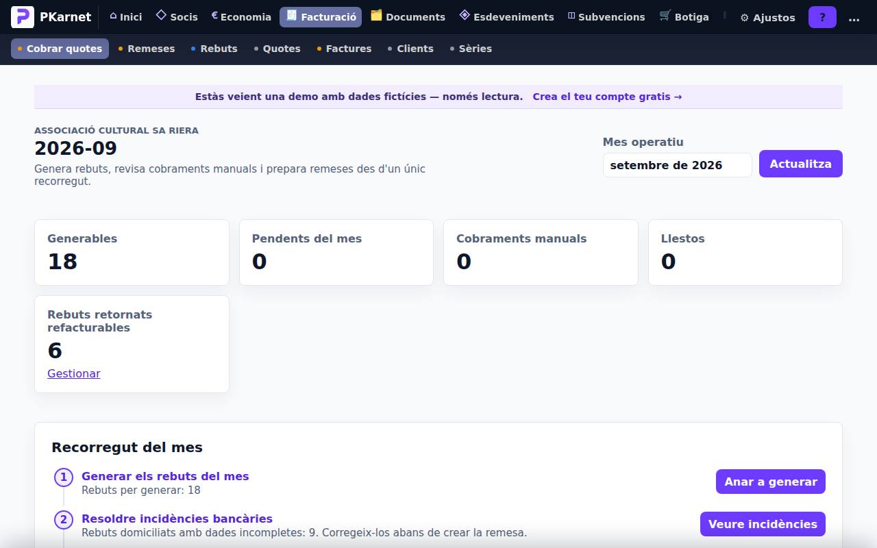 Pantalla «Cobrar quotes» del tauler de PKarnet, amb dades de la demo